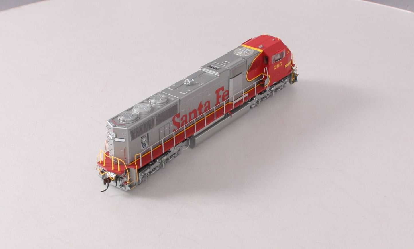 Athearn G69312 HO Santa Fe SD75M Diesel Locomotive w/DCC & Sound #205