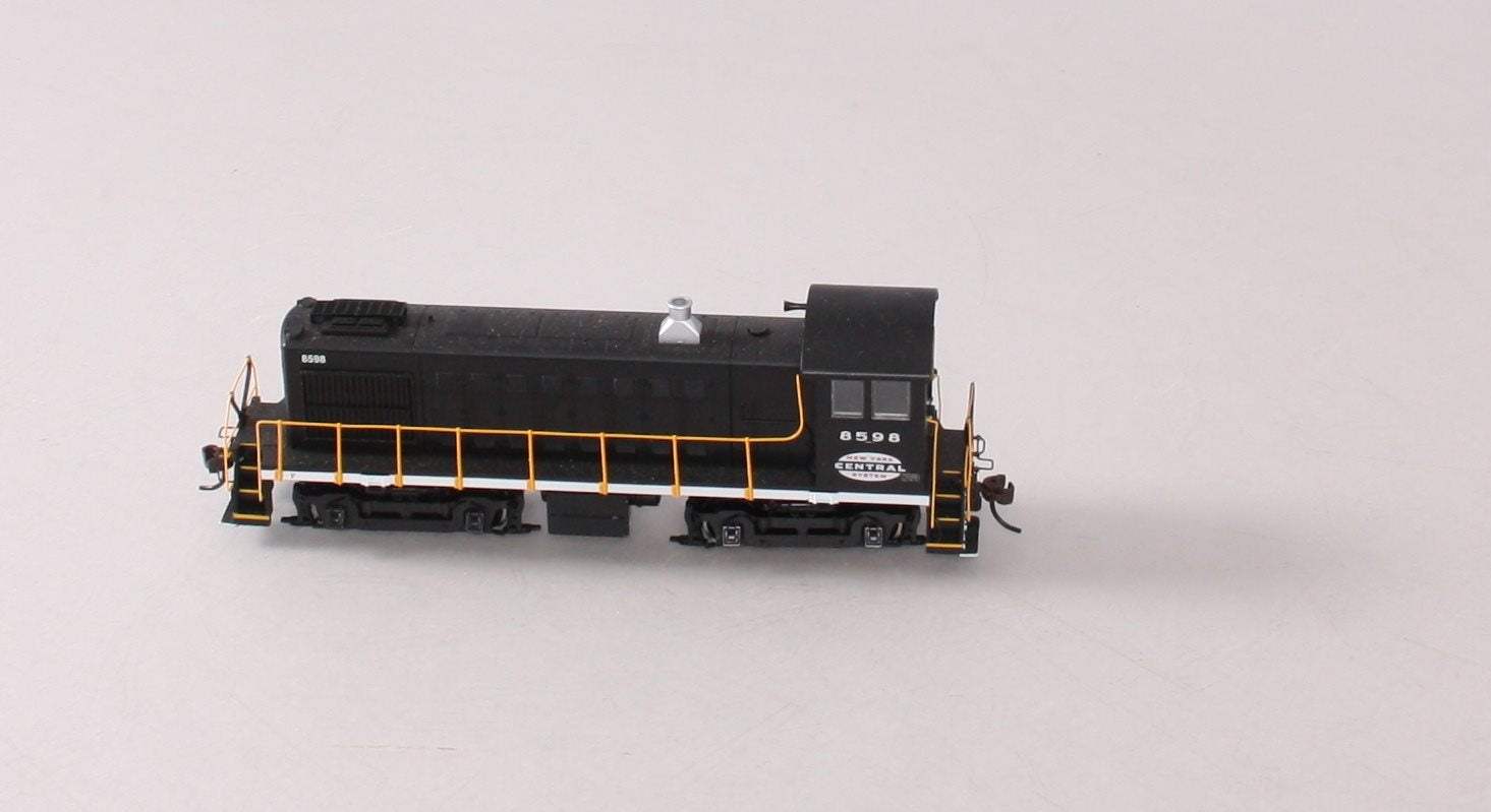 Bachmann 63110 HO New York Central ALCO S4 Diesel Locomotive w/DC #8598