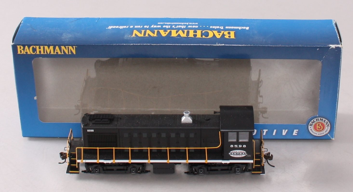 Bachmann 63110 HO New York Central ALCO S4 Diesel Locomotive w/DC #8598
