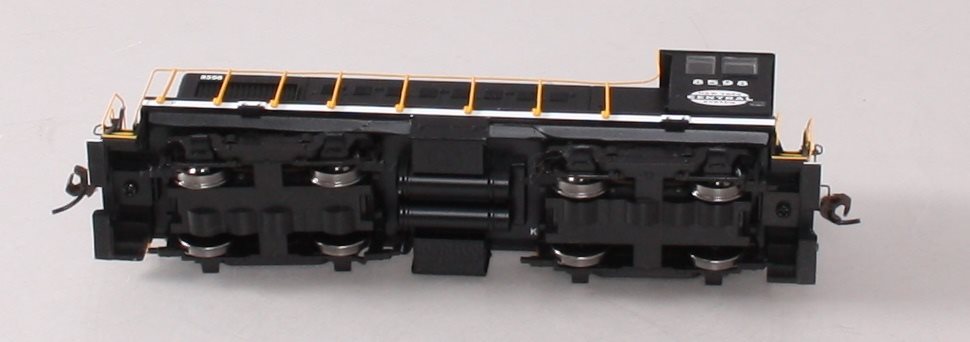 Bachmann 63110 HO New York Central ALCO S4 Diesel Locomotive w/DC #8598