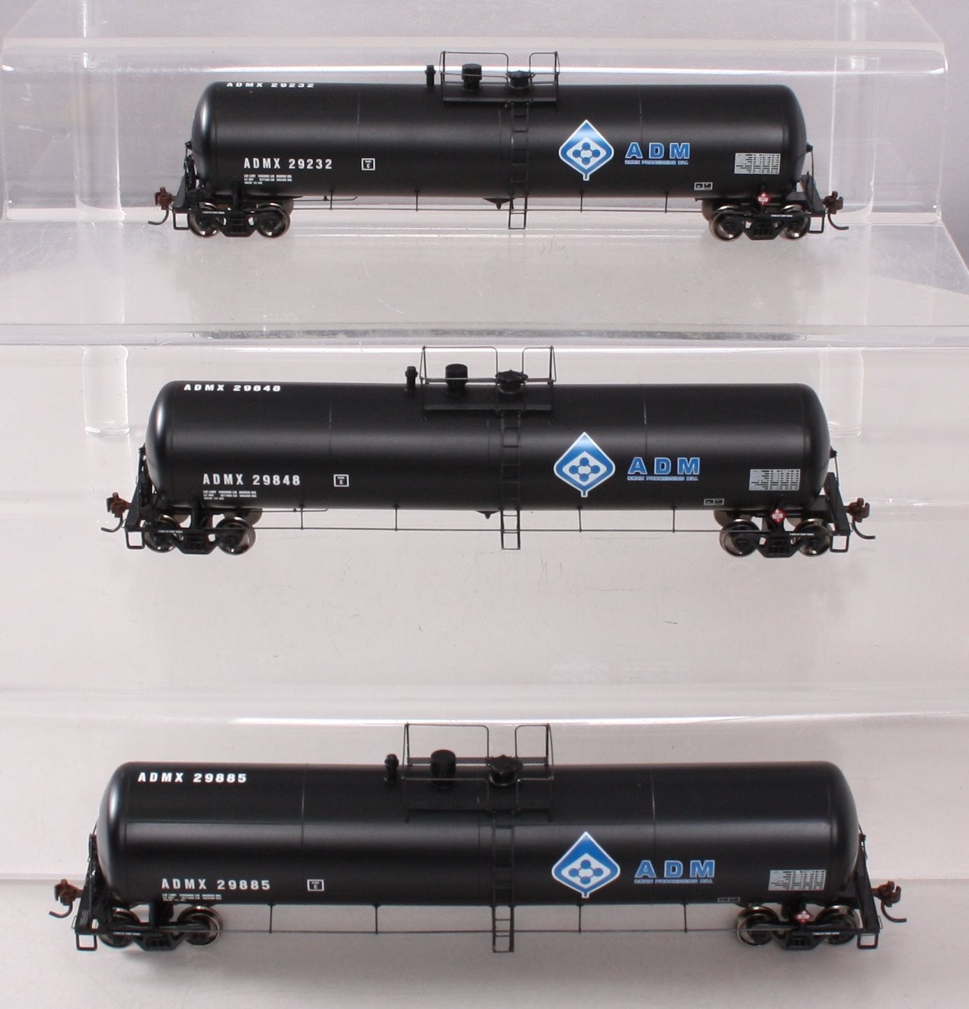 Athearn 97626 HO ADM 30K Gallon Ethanol Tank Cars (Set of 3)