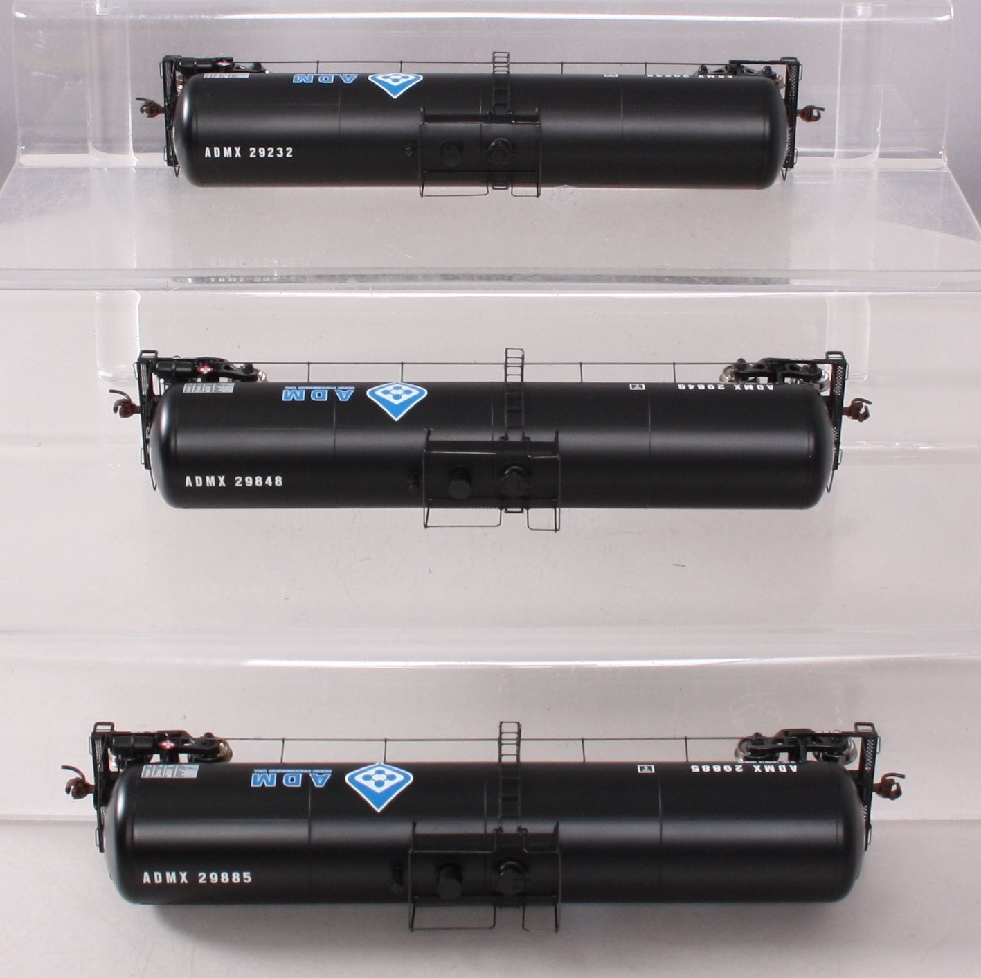 Athearn 97626 HO ADM 30K Gallon Ethanol Tank Cars (Set of 3)