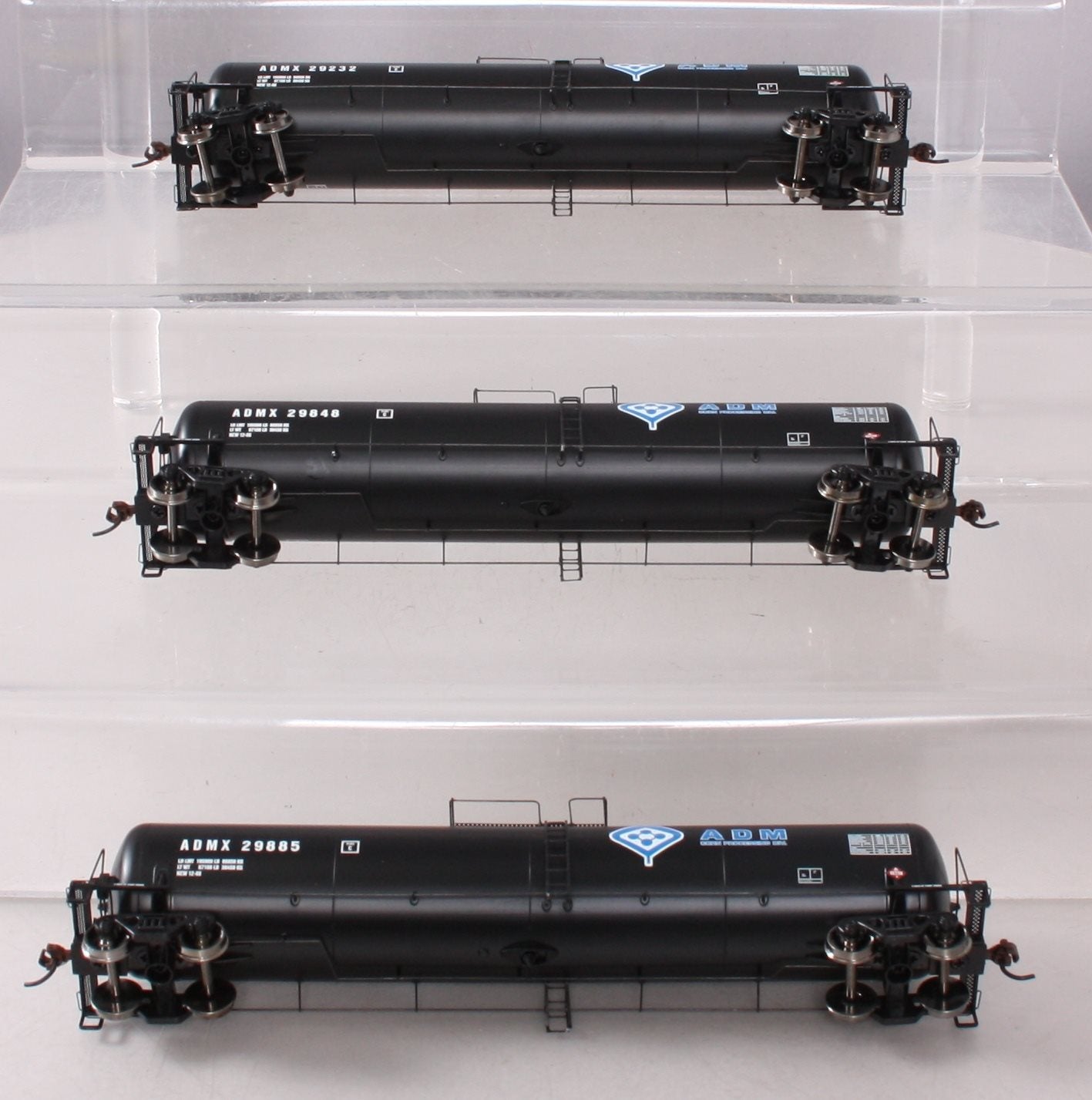 Athearn 97626 HO ADM 30K Gallon Ethanol Tank Cars (Set of 3)
