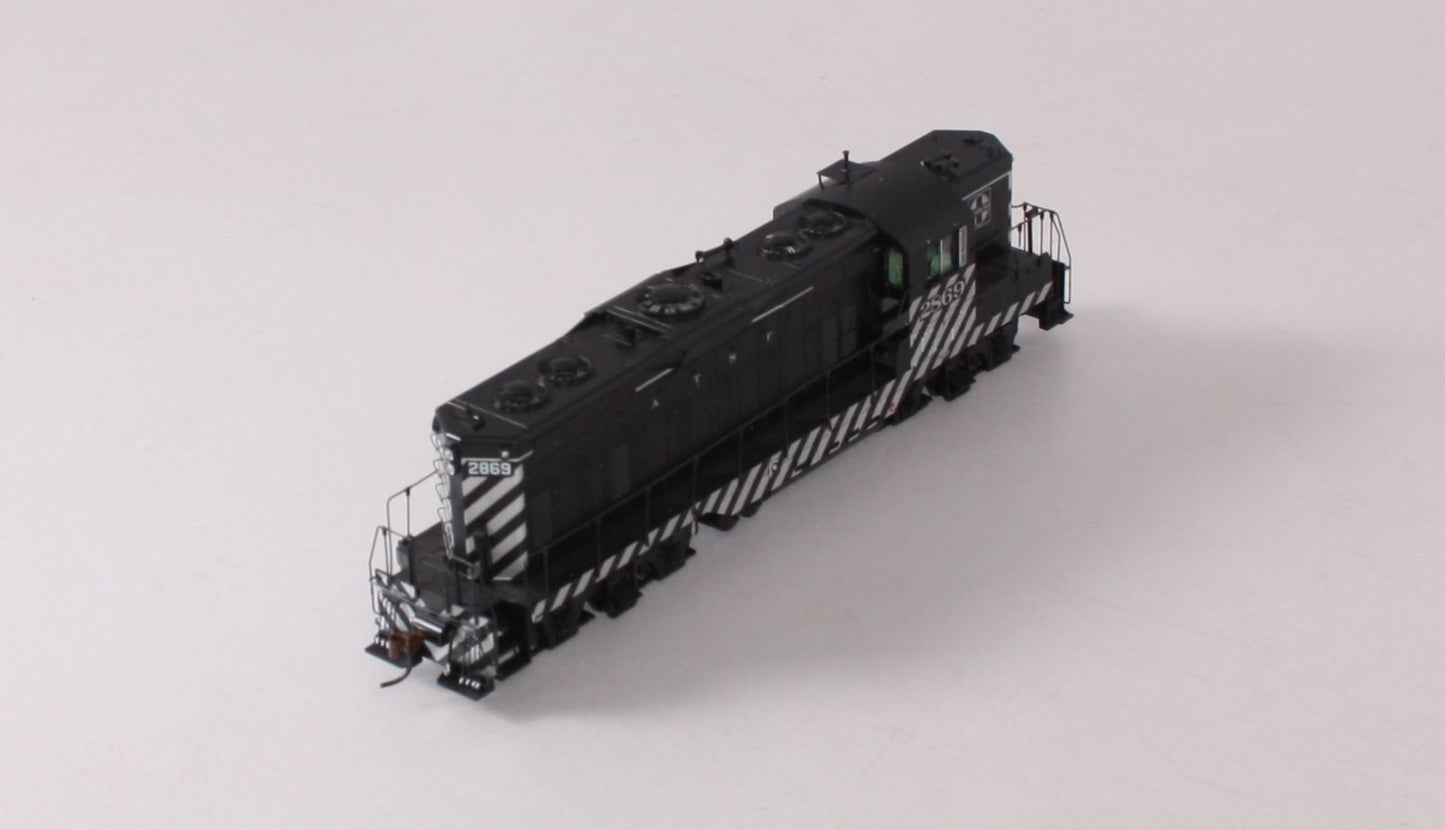 Athearn G62432 HO Santa Fe GP7 Zebra Diesel Locomotive #2869