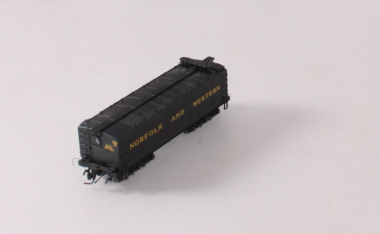 Broadway Limited 4772 HO Norfolk and Wester Auxillary Water Tender #160254
