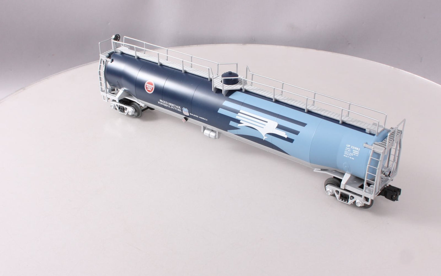 MTH 20-96212 O Gauge 33K Gallon Tank Car Missouri Pacific Heritage #521982
