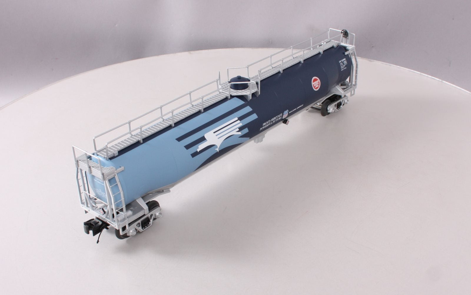 MTH 20-96212 O Gauge 33K Gallon Tank Car Missouri Pacific Heritage #521982