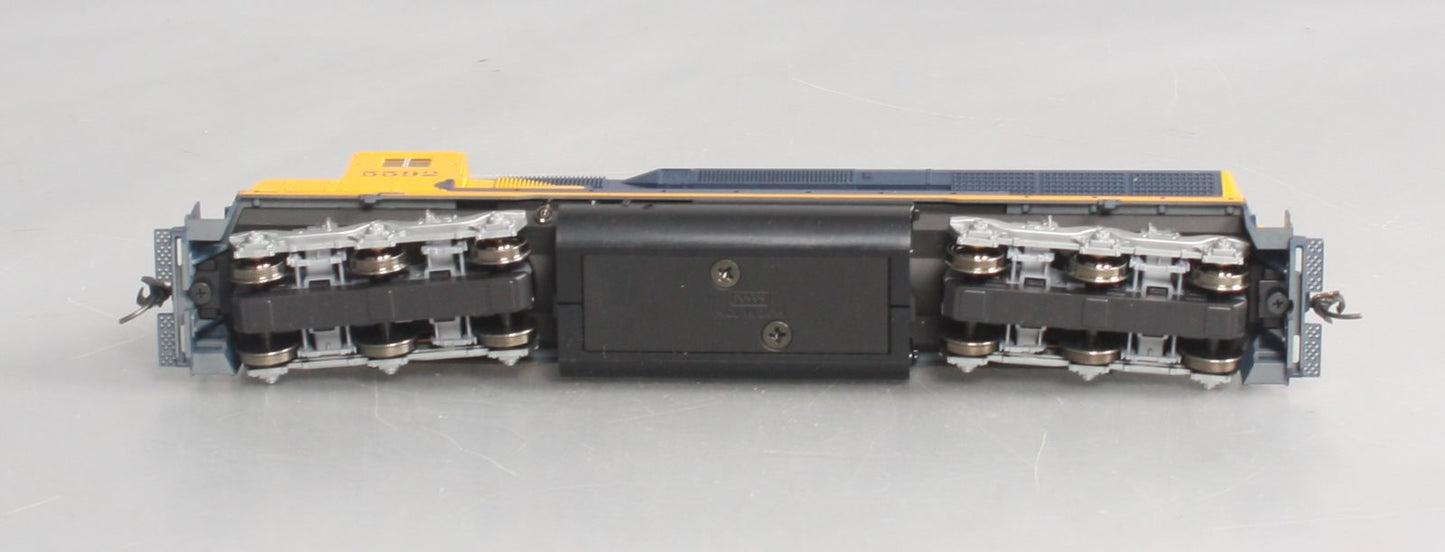 Kato 37-1745 HO Scale Santa Fe EMD SD45 Diesel Locomotive #5592