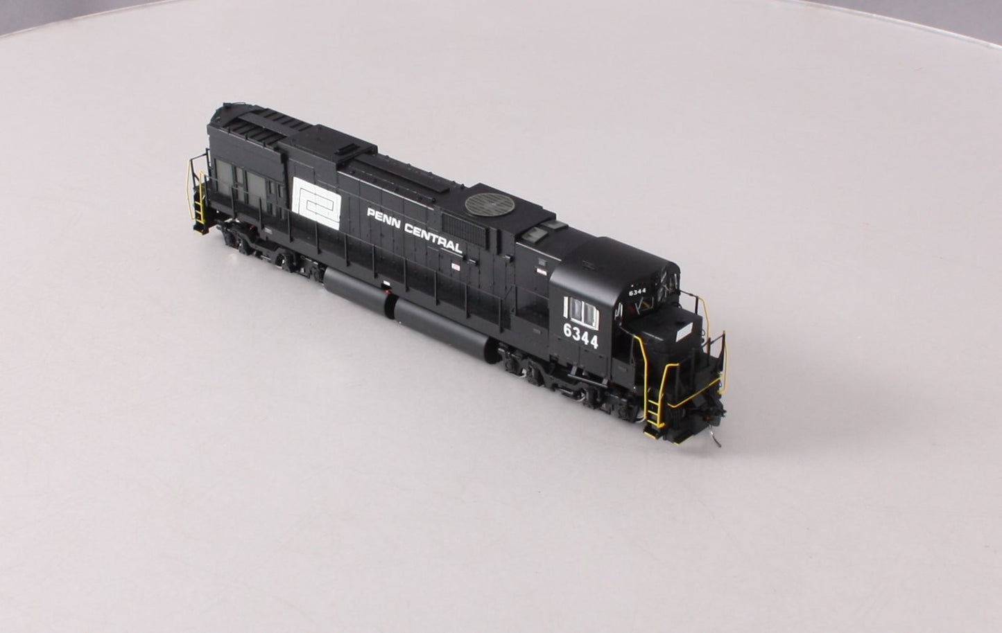 Bowser 23581 HO Scale Penn Central Alco C-636 Diesel Locomotive #6344