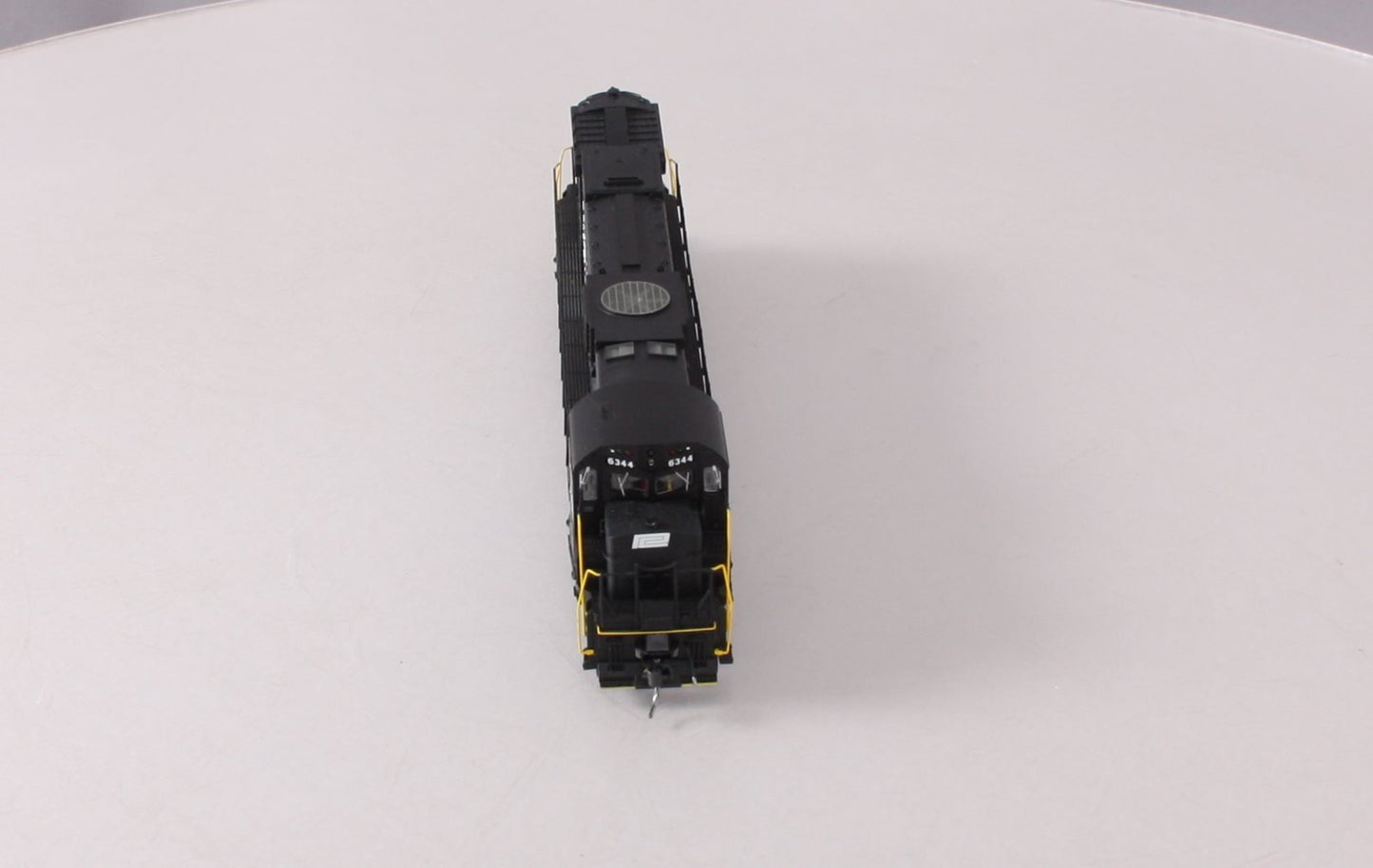 Bowser 23581 HO Scale Penn Central Alco C-636 Diesel Locomotive #6344