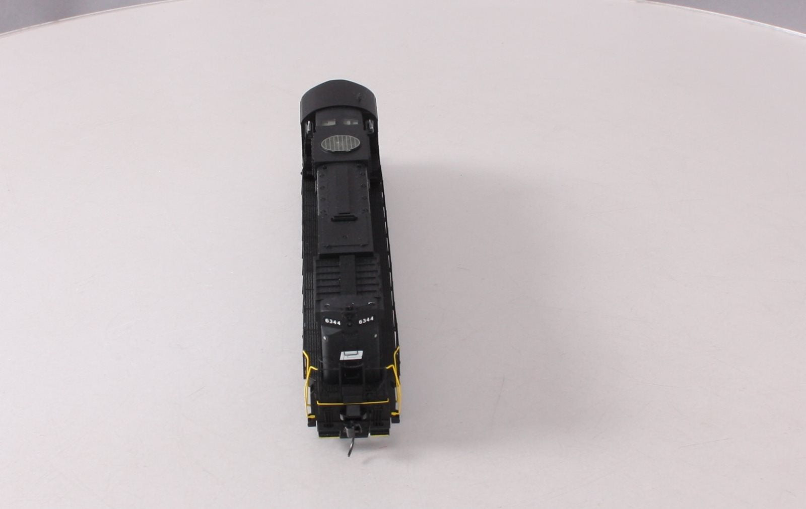 Bowser 23581 HO Scale Penn Central Alco C-636 Diesel Locomotive #6344