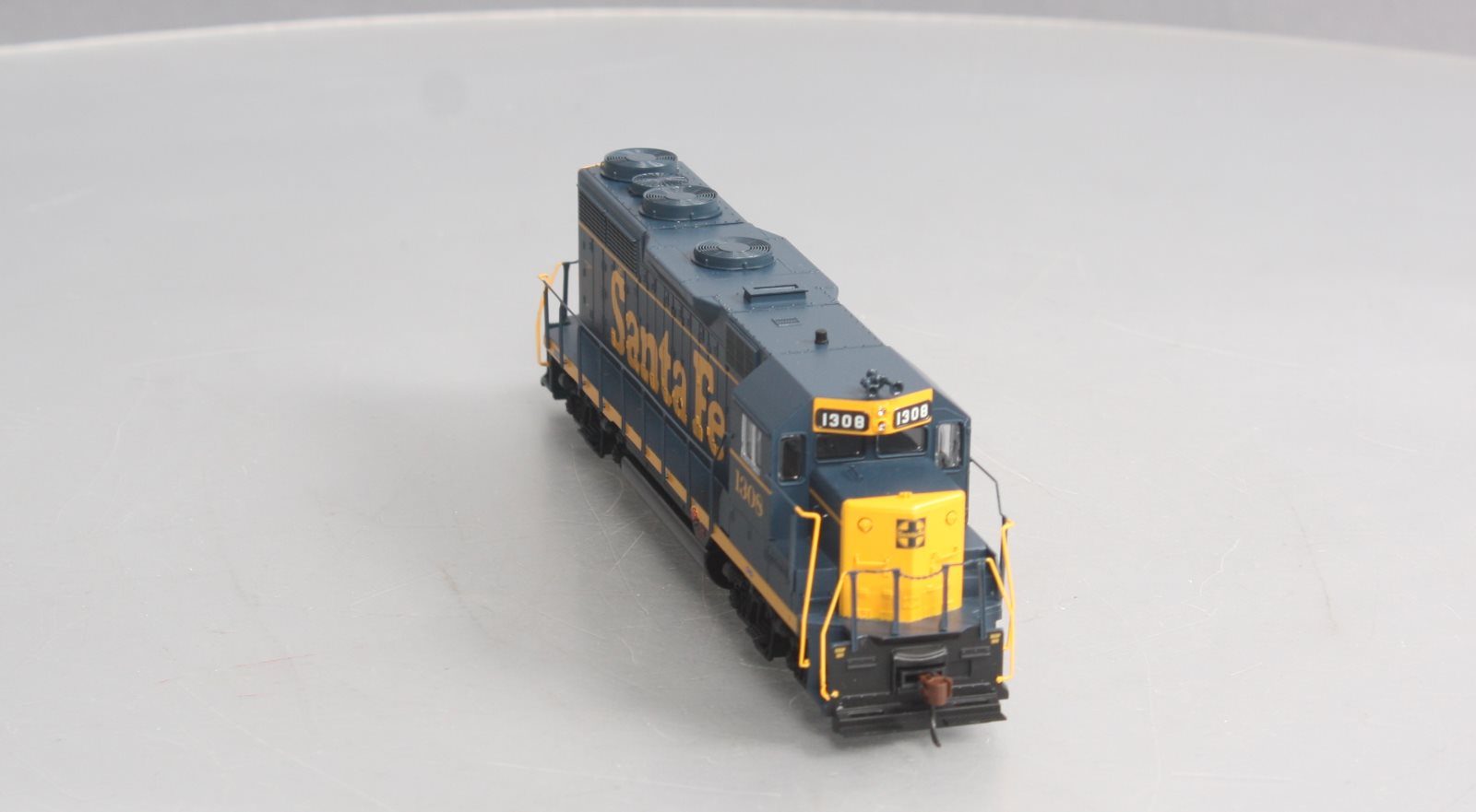 Athearn 96037 HO Scale Santa Fe GP35 Diesel Locomotive #1308