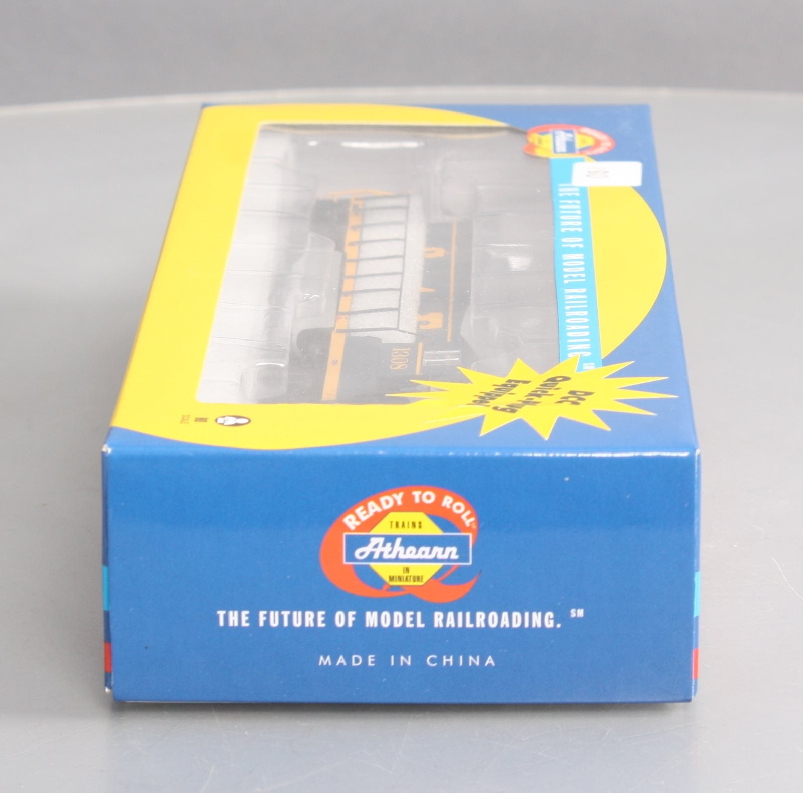 Athearn 96037 HO Scale Santa Fe GP35 Diesel Locomotive #1308