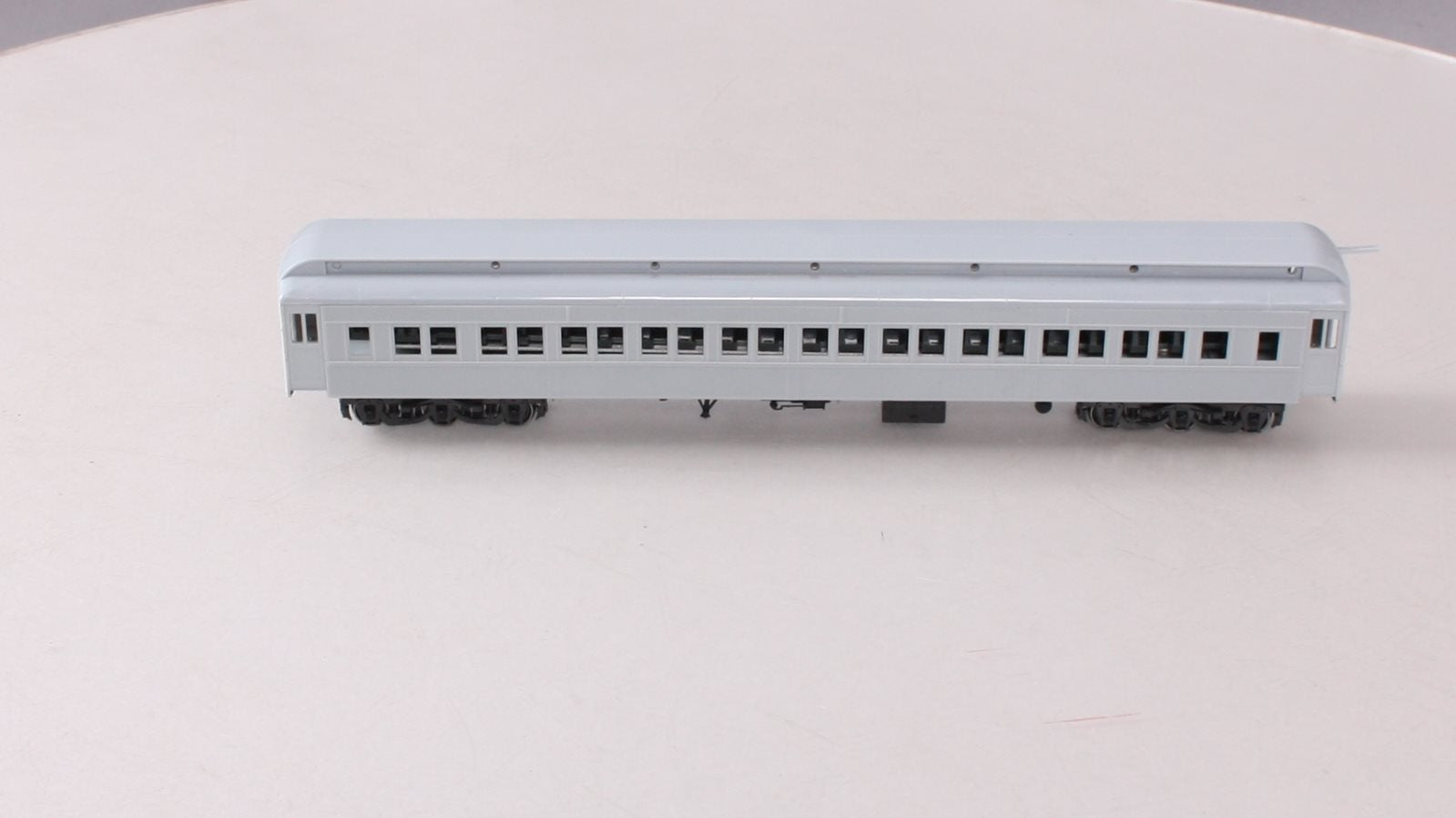 Atlas 20001709 HO Undecorated Paired Window Heavyweight Coach