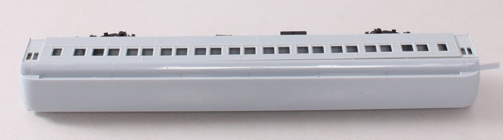 Atlas 20001709 HO Undecorated Paired Window Heavyweight Coach