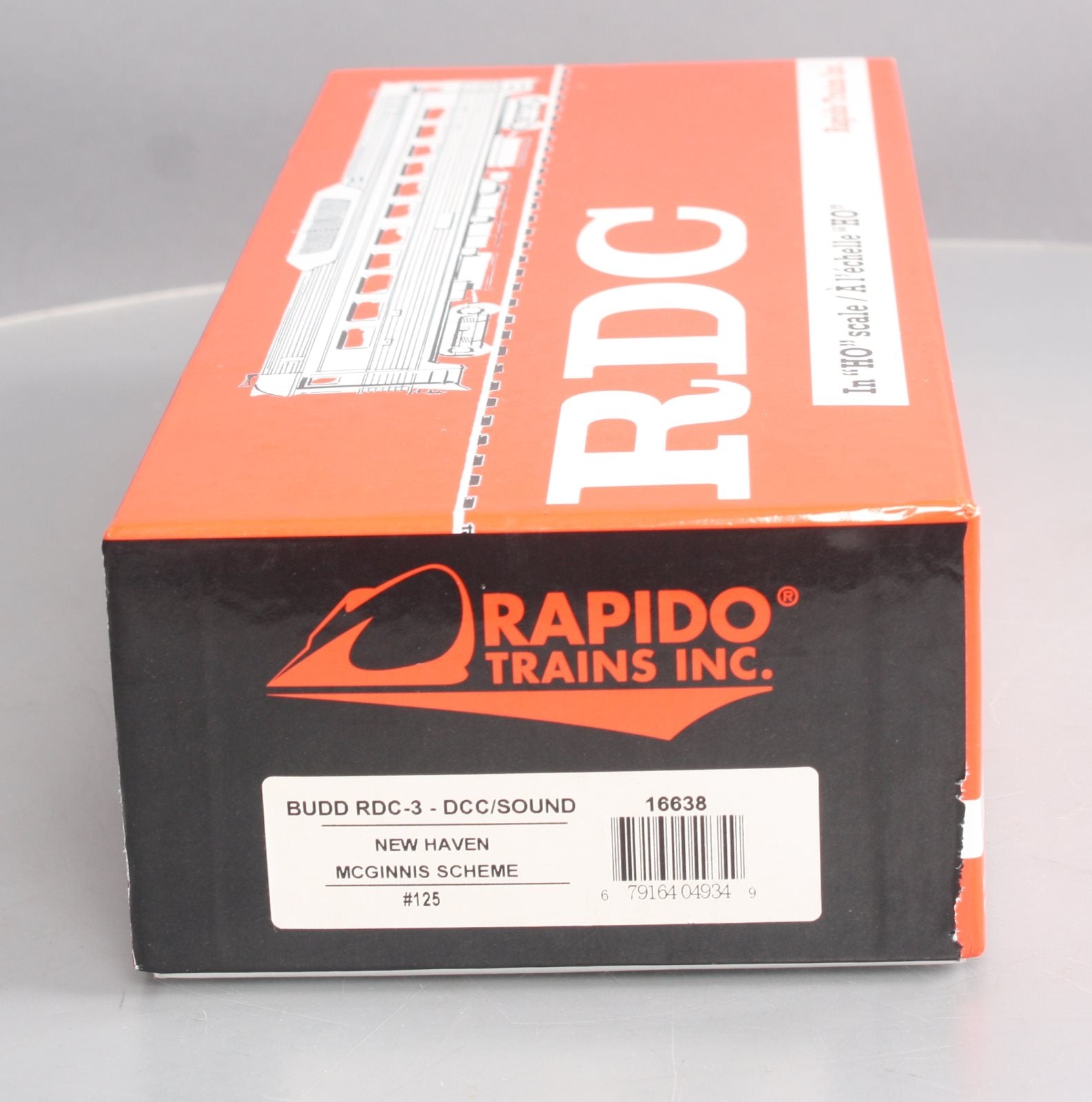 Rapido 16638 HO New Haven Budd RDC-3 Phase Ib Diesel Locomotive #125
