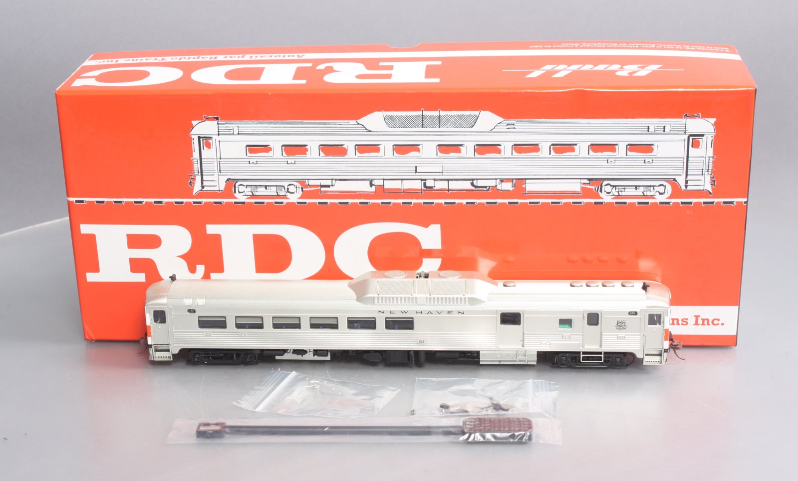 Rapido 16638 HO New Haven Budd RDC-3 Phase Ib Diesel Locomotive #125