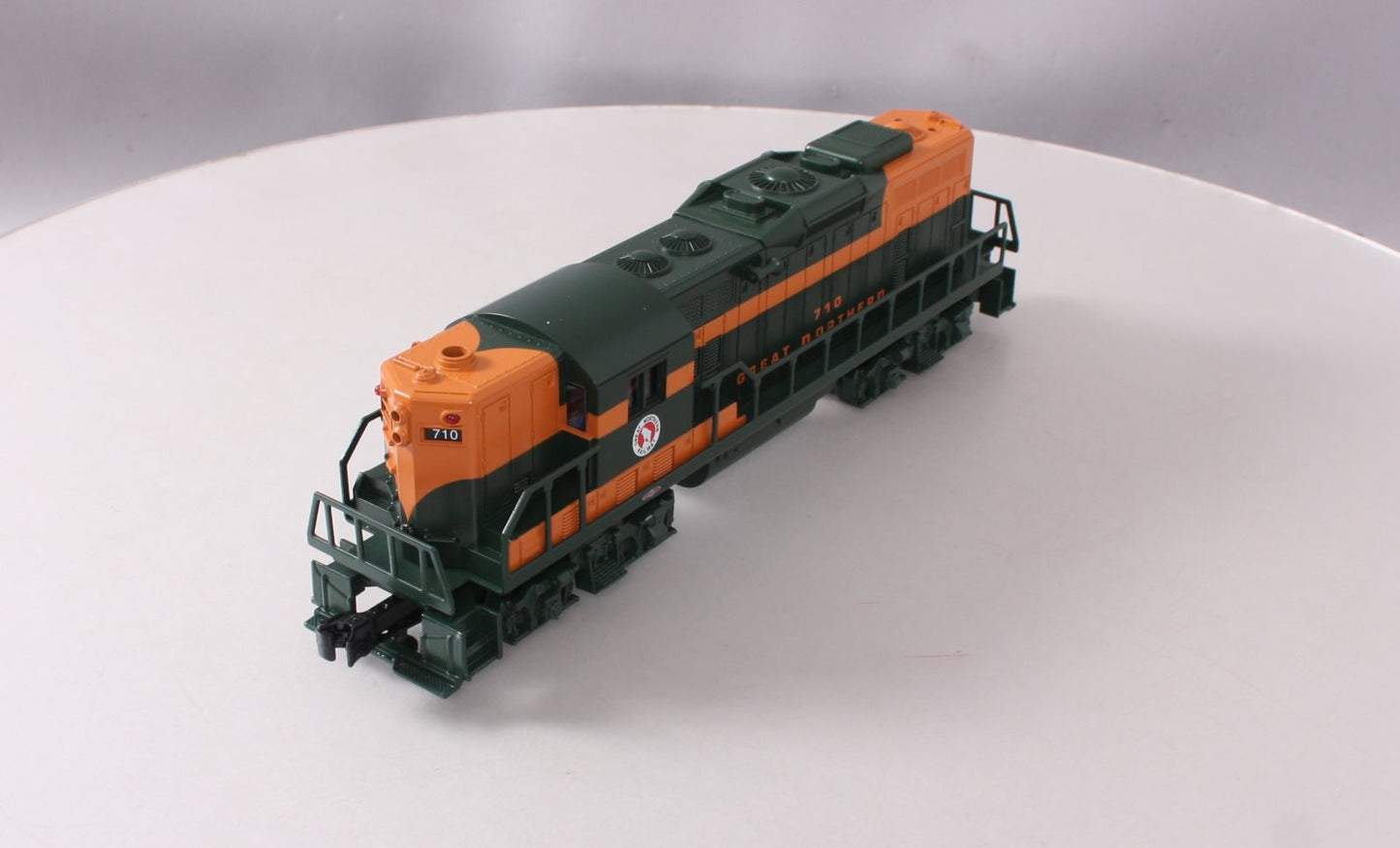 Williams 21431 O Great Northern EMD GP9 Diesel Loco w/Horn & Bell #710 - 3-Rail