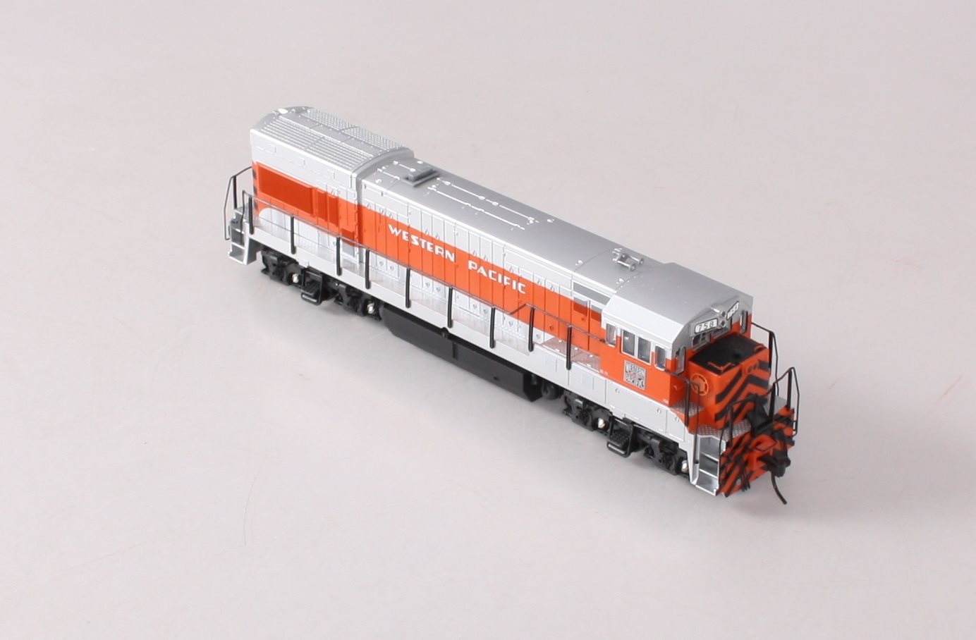 Atlas 10000448 HO Scale Western Pacific U30B Diesel Locomotive #758