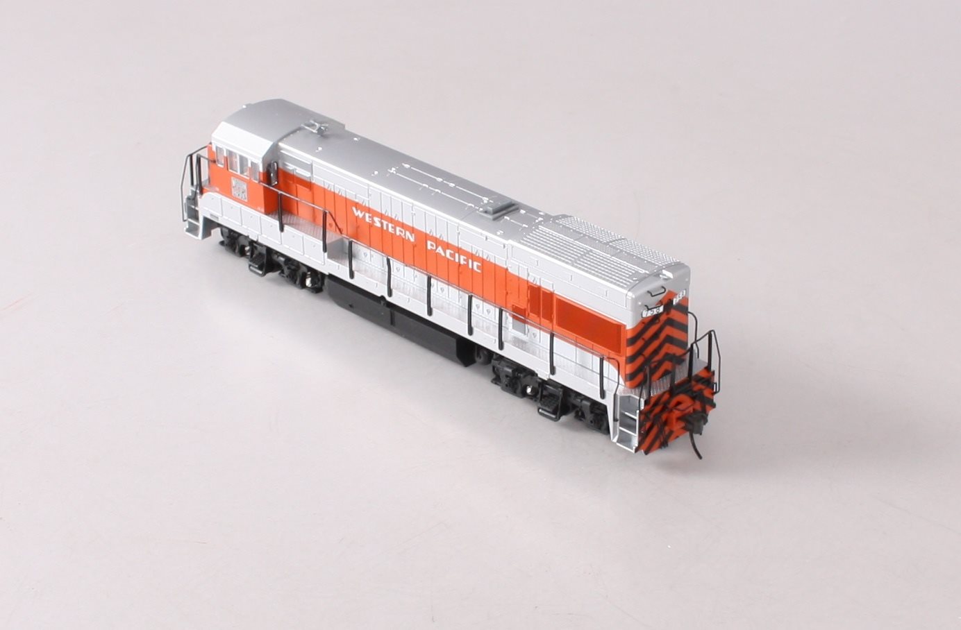 Atlas 10000448 HO Scale Western Pacific U30B Diesel Locomotive #758