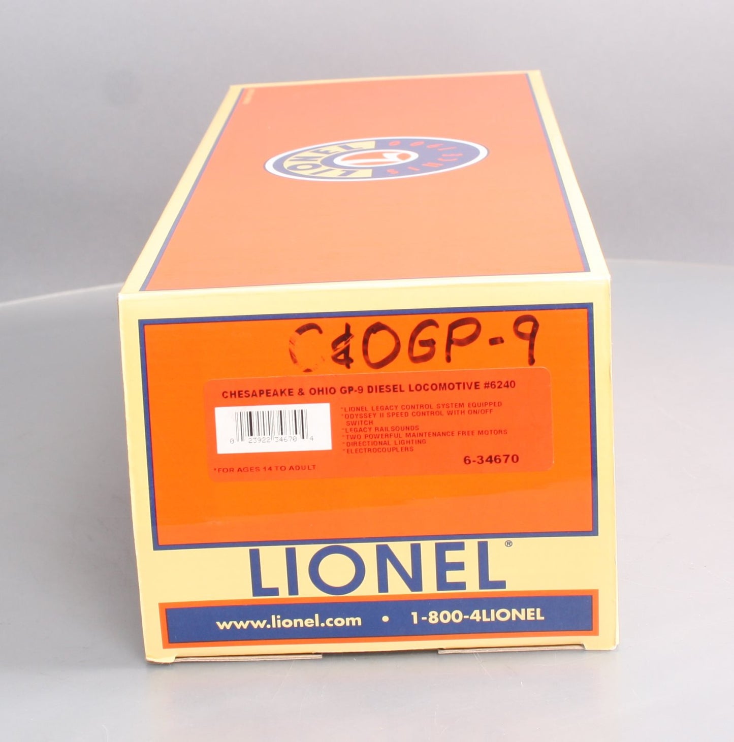Lionel 6-34670 O Chesapeake & Ohio Legacy Scale GP9 Diesel Locomotive #6240