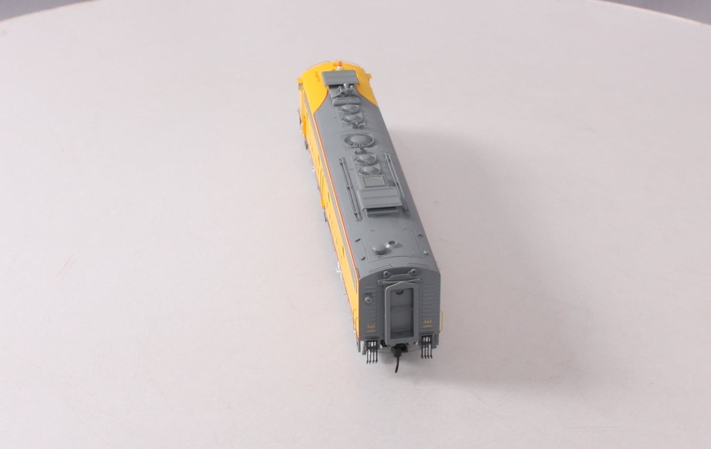 Walthers 920-49379 HO Union Pacific E9A Diesel Engine #943 with Standard DC