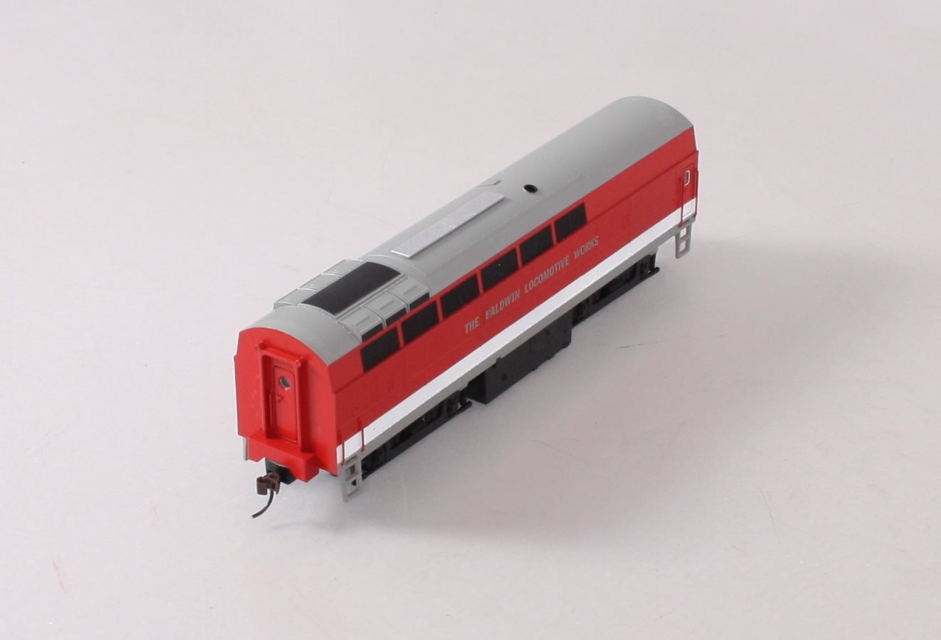 Bachmann 61905 HO Scale Baldwin RF-16 B-Unit Shark Diesel Locomotive w/DCC