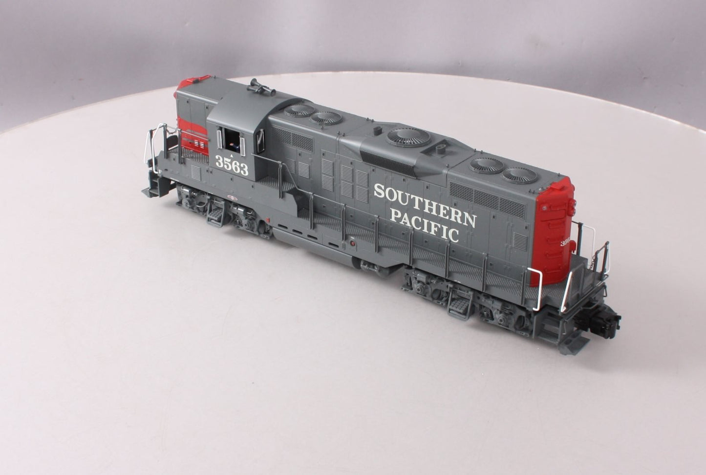 Atlas 1428-1 Atlas 1428-1 O SP GP9 Diesel Locomotive with TMCC #3563 (3 Rail)