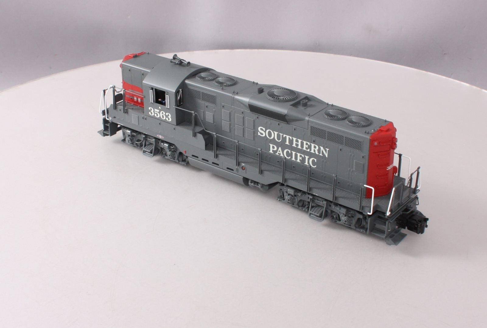 Atlas 1428-1 Atlas 1428-1 O SP GP9 Diesel Locomotive with TMCC #3563 (3 Rail)