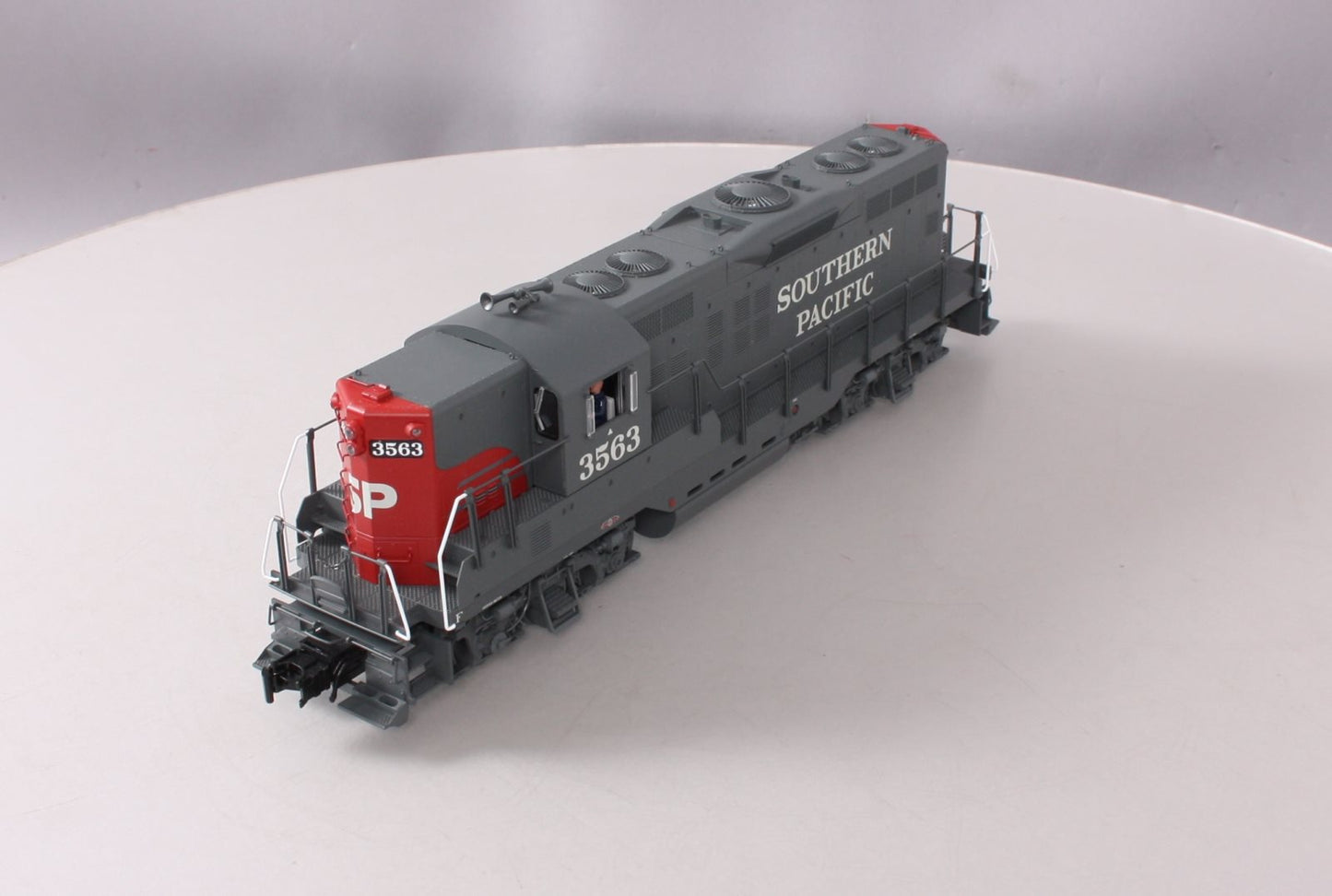 Atlas 1428-1 Atlas 1428-1 O SP GP9 Diesel Locomotive with TMCC #3563 (3 Rail)