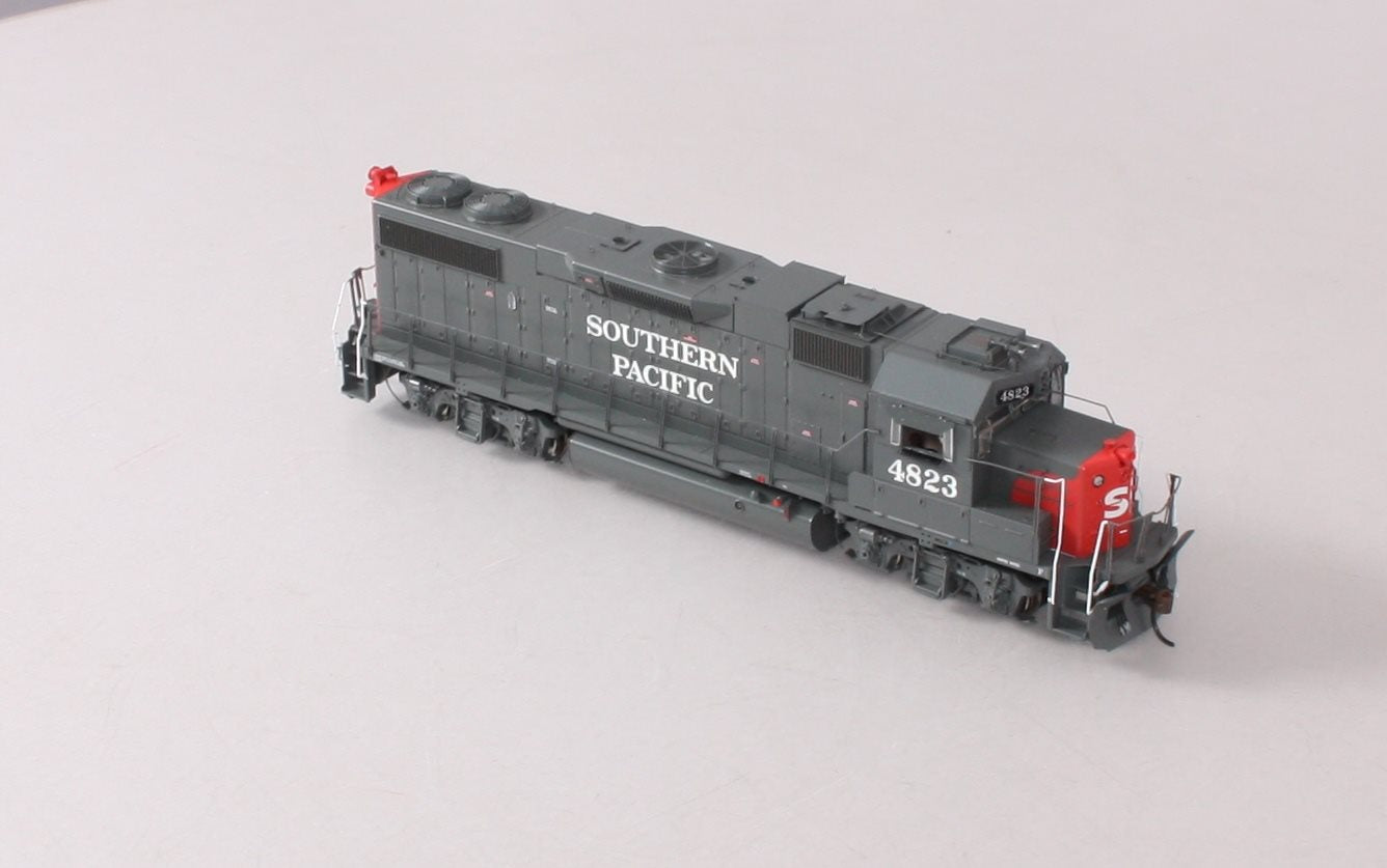 Athearn G68071 HO Scale Southern Pacific GP38-2 EMD Diesel Locomotive #4823