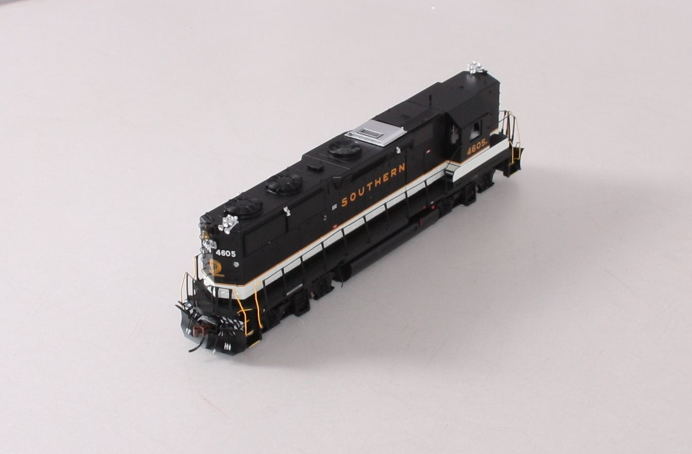 Athearn G64542 HO Scale Southern GP39X Diesel Locomotive #4605H