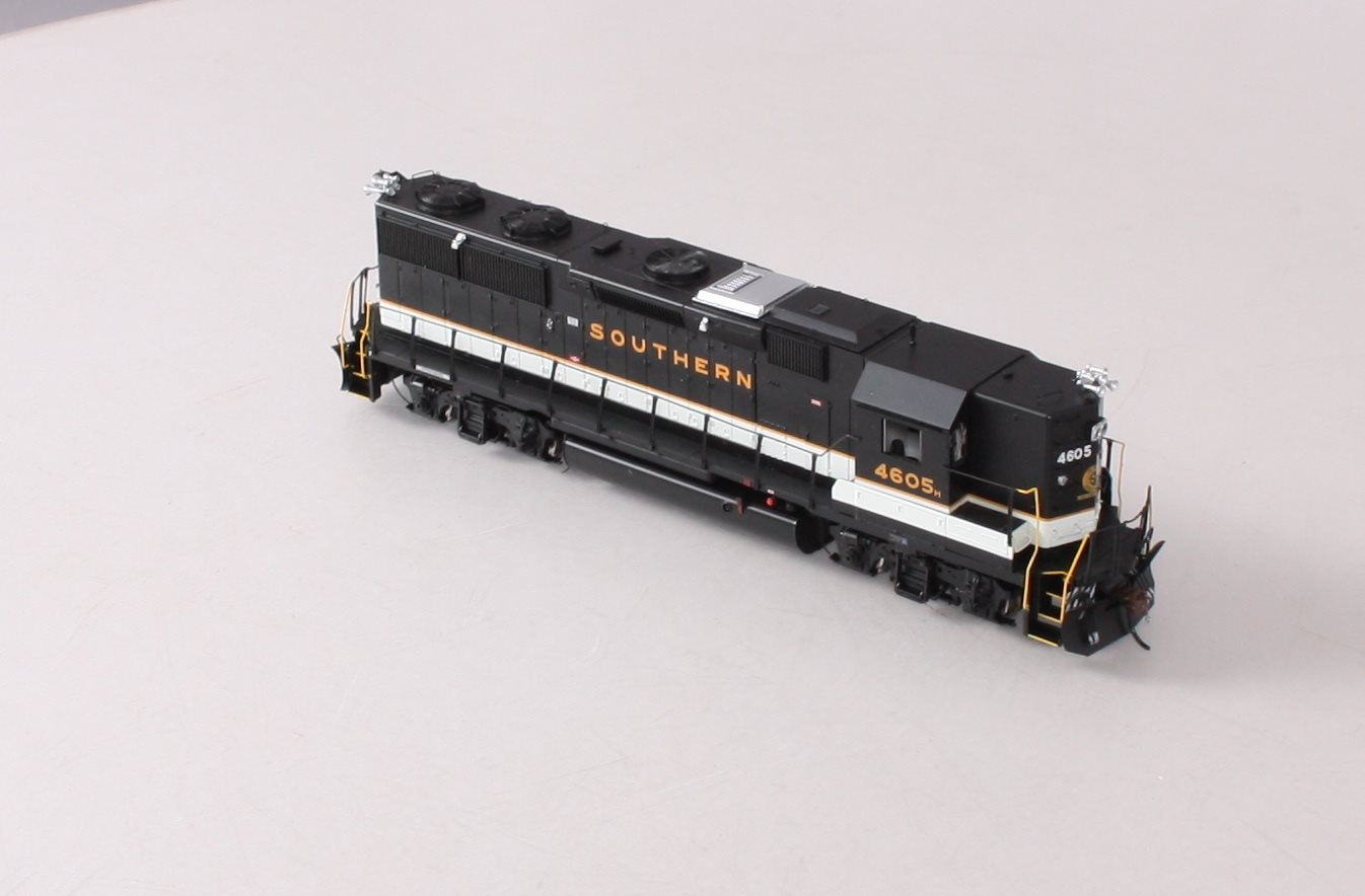 Athearn G64542 HO Scale Southern GP39X Diesel Locomotive #4605H
