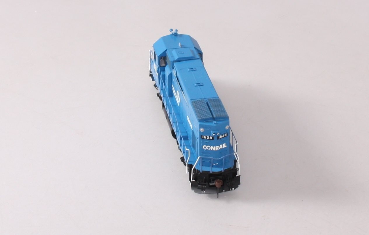 Athearn G68006 HO Scale Conrail GP15-1 Diesel Locomotive #1628