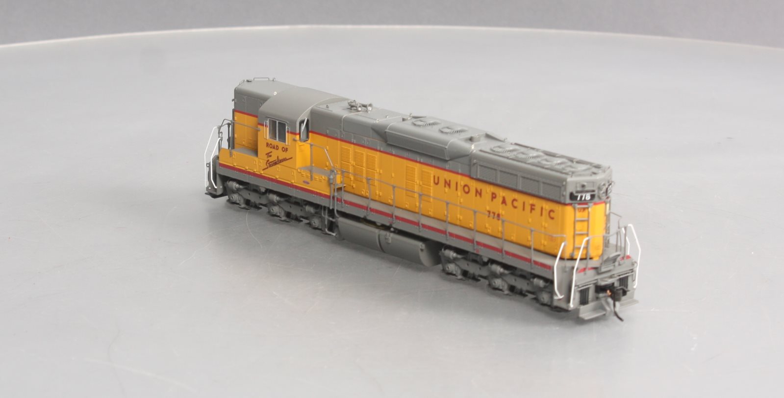 Broadway Limited 4951 HO Union Pacific EMD SD-7 Diesel Loco Paragon 3 #778
