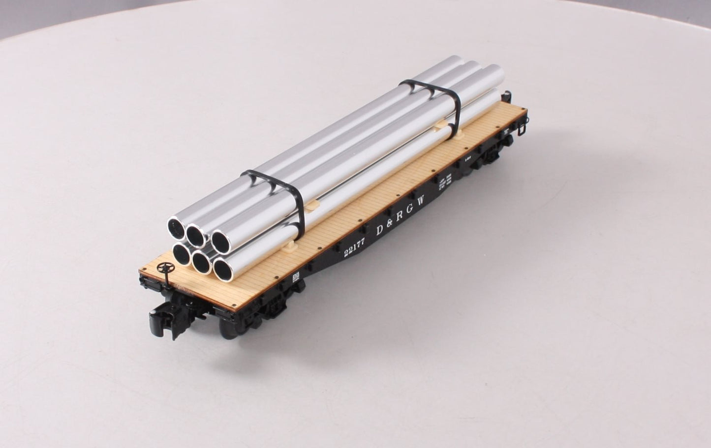 Lionel 6-27816 O Gauge D&RGW 40' Flatcar with Pipes