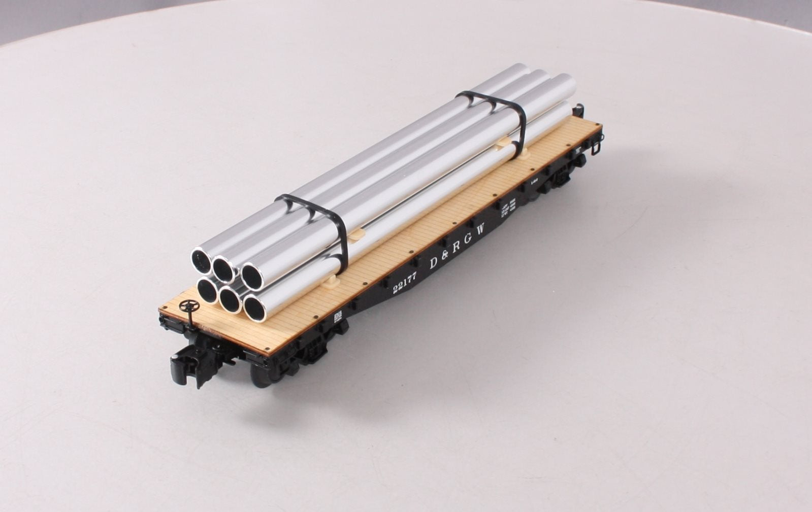 Lionel 6-27816 O Gauge D&RGW 40' Flatcar with Pipes