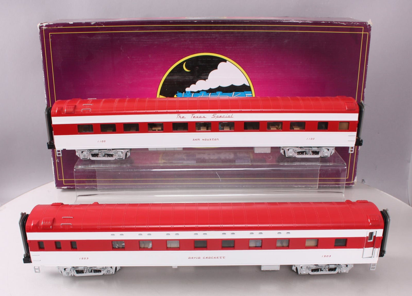MTH 20-66228 O Texas Special 70' Streamlined Sleeper/Diner Car (Set of 2)