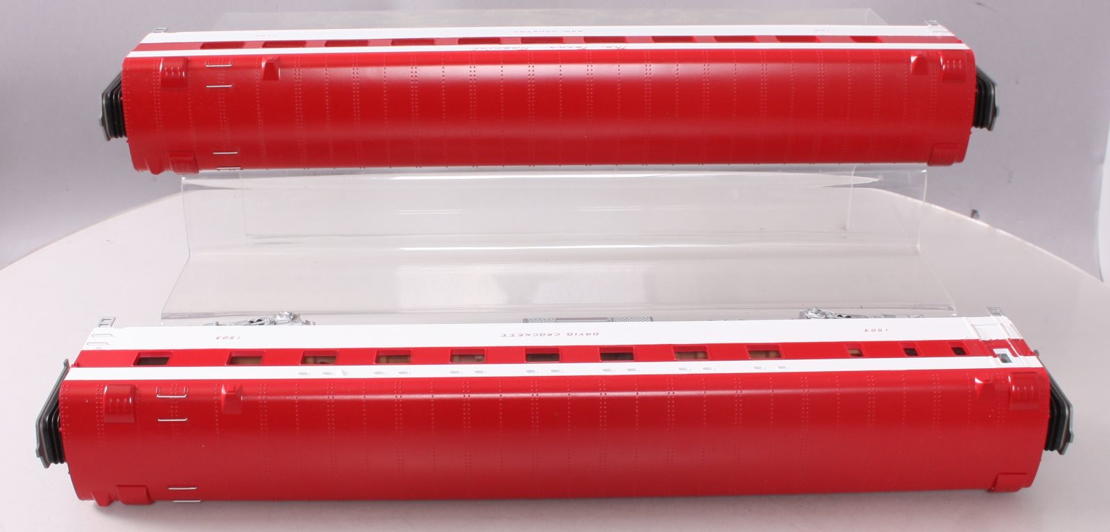 MTH 20-66228 O Texas Special 70' Streamlined Sleeper/Diner Car (Set of 2)