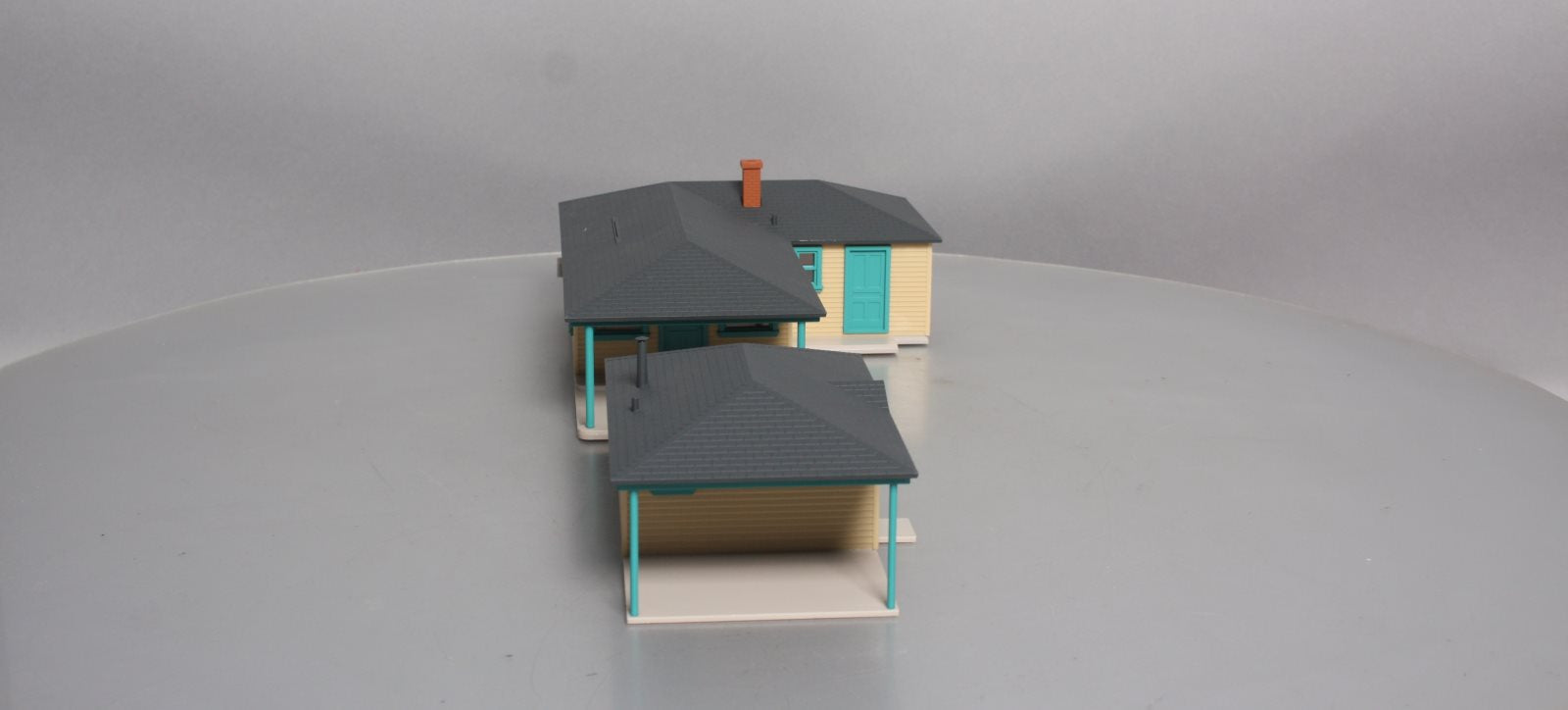Walthers 933-2715 O/O-27 Scale Built-Up Route 66 Motel