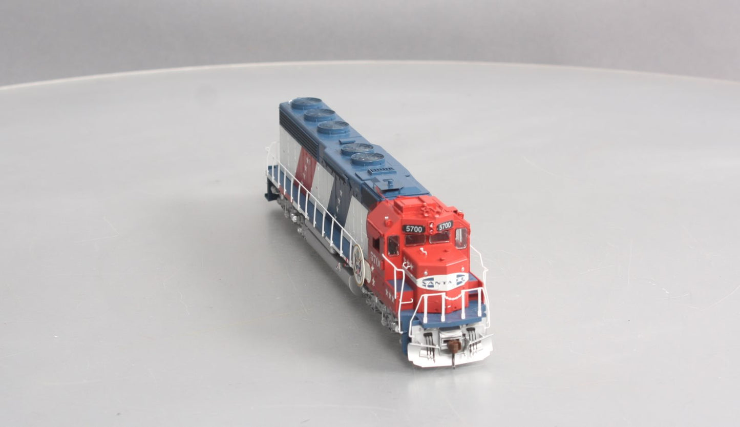 Athearn G67223 HO Santa Fe SD45-2 Diesel Locomotive w/DCC & Sound #5700
