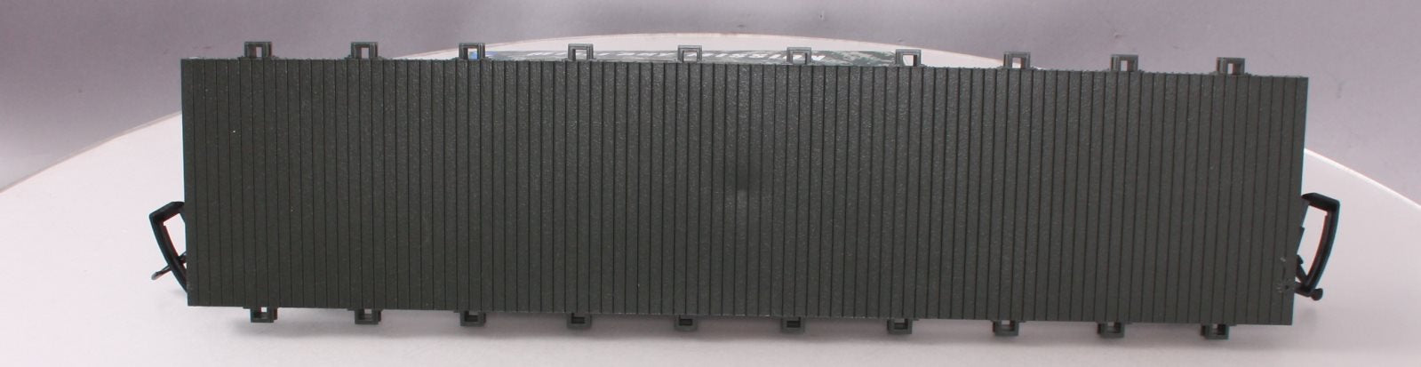 USA Trains R1766A G US Army Flat Car #G5050 with 3 Jeeps