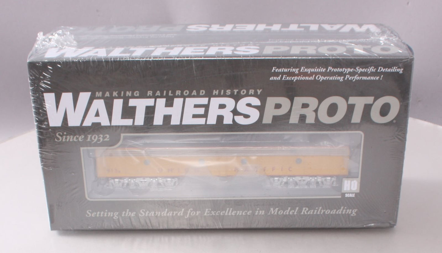 Walthers 920-49376 HO Scale Union Pacific E9A/B Diesel Set #913/913B