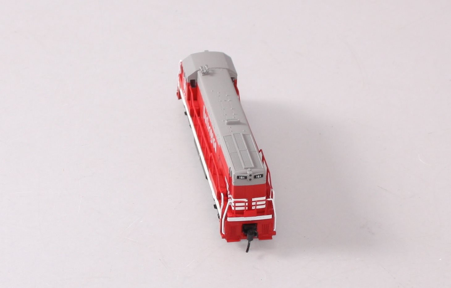 Atlas 40000578 N Scale CB&Q U25B Phase 2B Diesel Locomotive #101