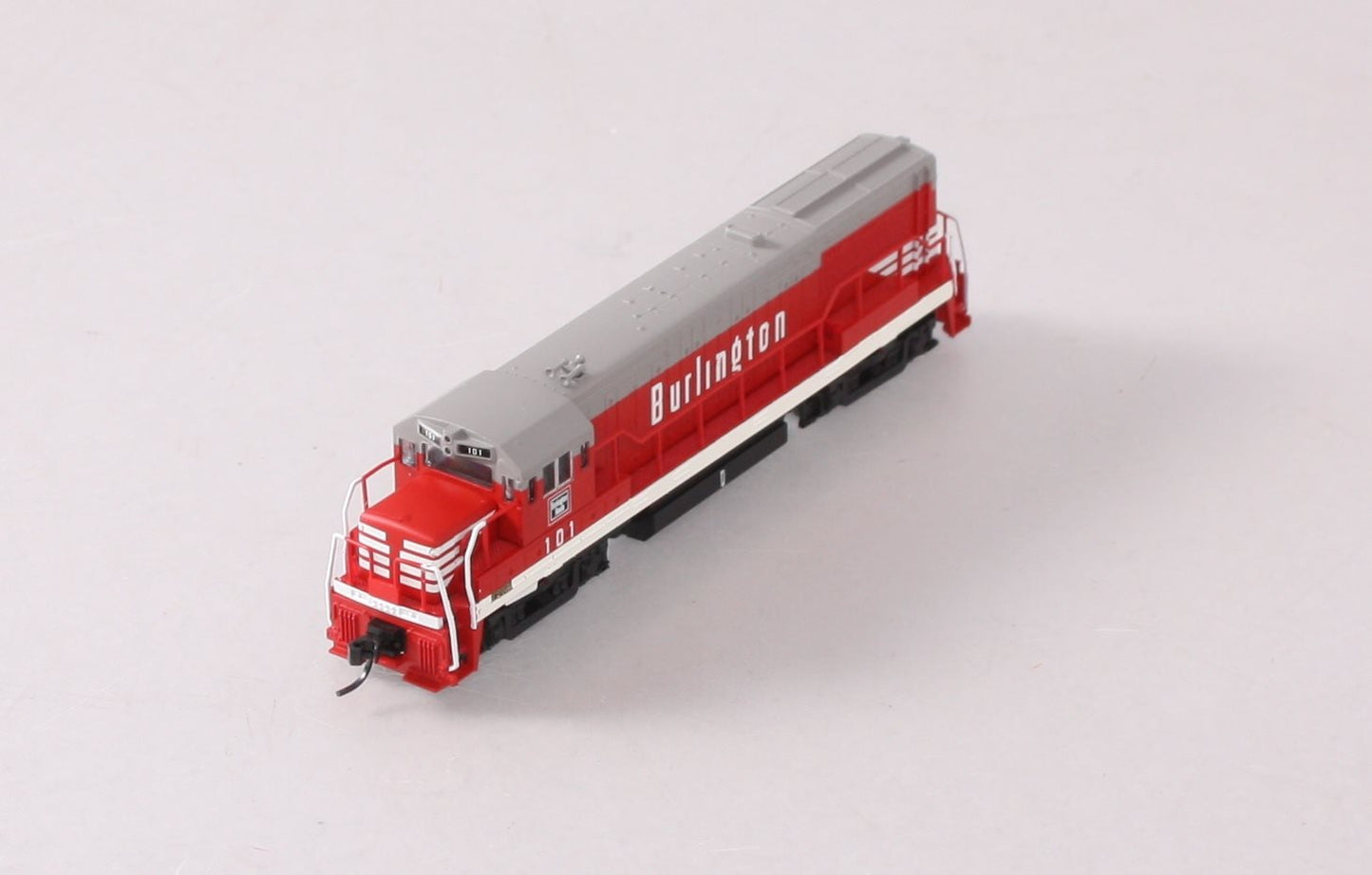 Atlas 40000578 N Scale CB&Q U25B Phase 2B Diesel Locomotive #101
