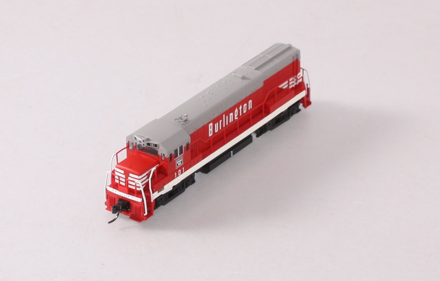 Atlas 40000578 N Scale CB&Q U25B Phase 2B Diesel Locomotive #101