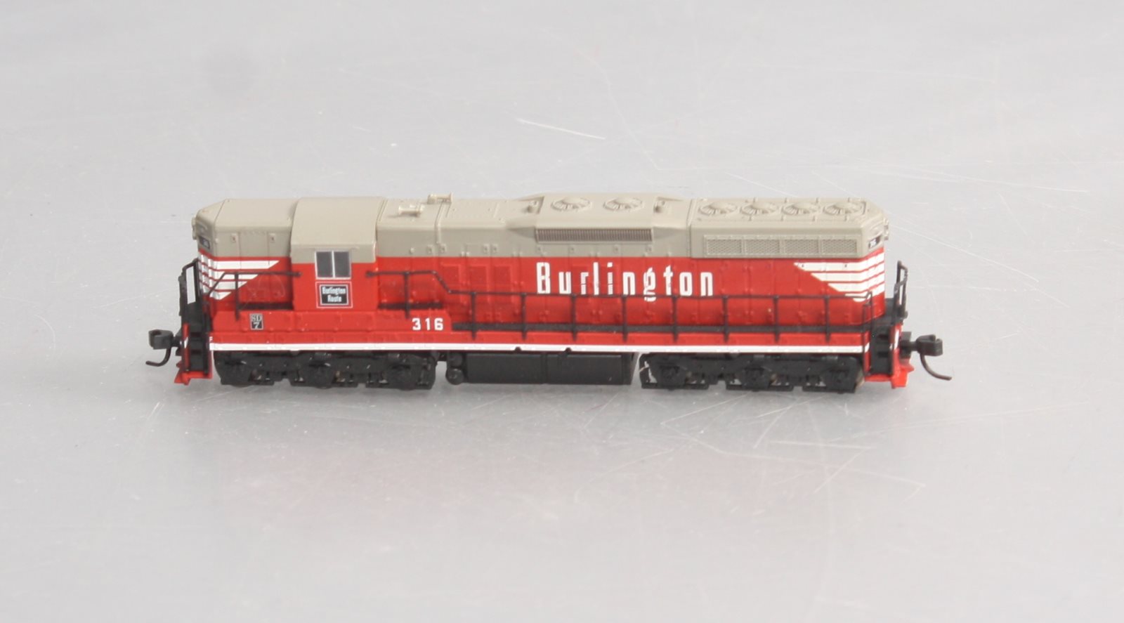 Atlas 53620 N Classic SD7, CB&Q #316