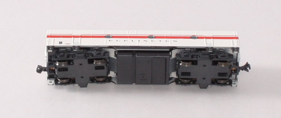Kato 176-1315 N Chicago Burlington & Quincy EMD F3B Diesel Locomotive