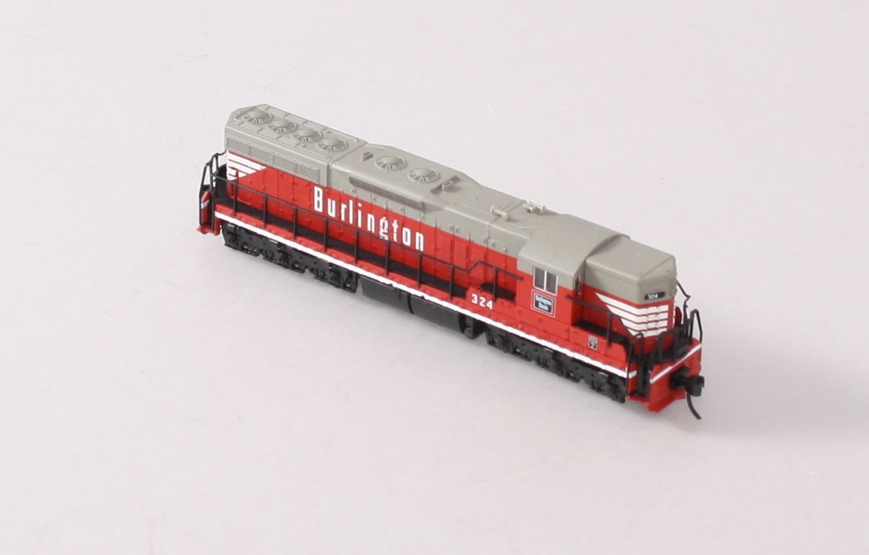 Atlas 53621 N Classic SD7, CB&Q #324