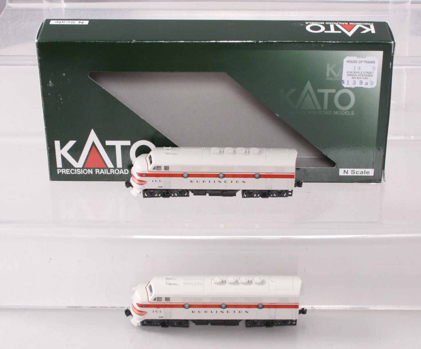 Kato 106-0202 N Scale CB&Q EMD F2 AA Diesel Locomotive Set #151/155